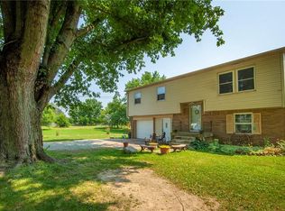 1723 Mockingbird Ln, Anderson, IN 46013