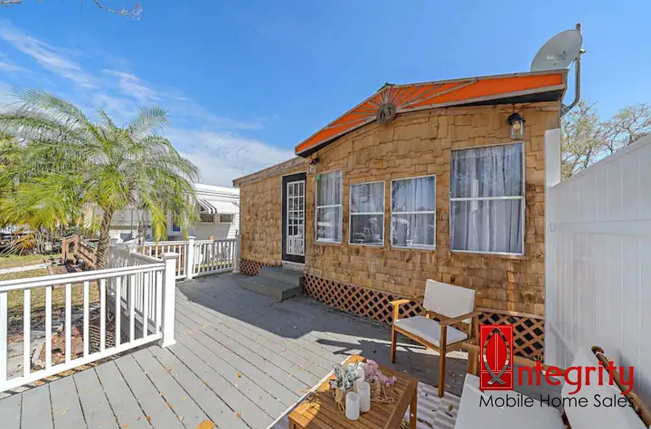 2 bed, 1.0 bath, 700 sqft, $2,100 — Photo 3