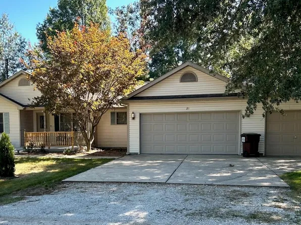 26 Barbara Ln, Auburn, IL 62615
