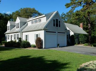 30 Harvard St, Halifax, MA 02338