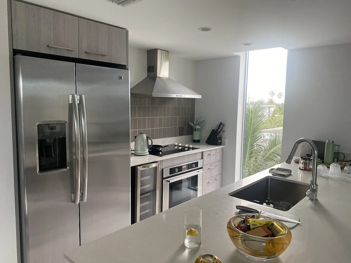 Designer-Furnished 2BR with Two Large Terraces in Bay Harbor — Photo 2