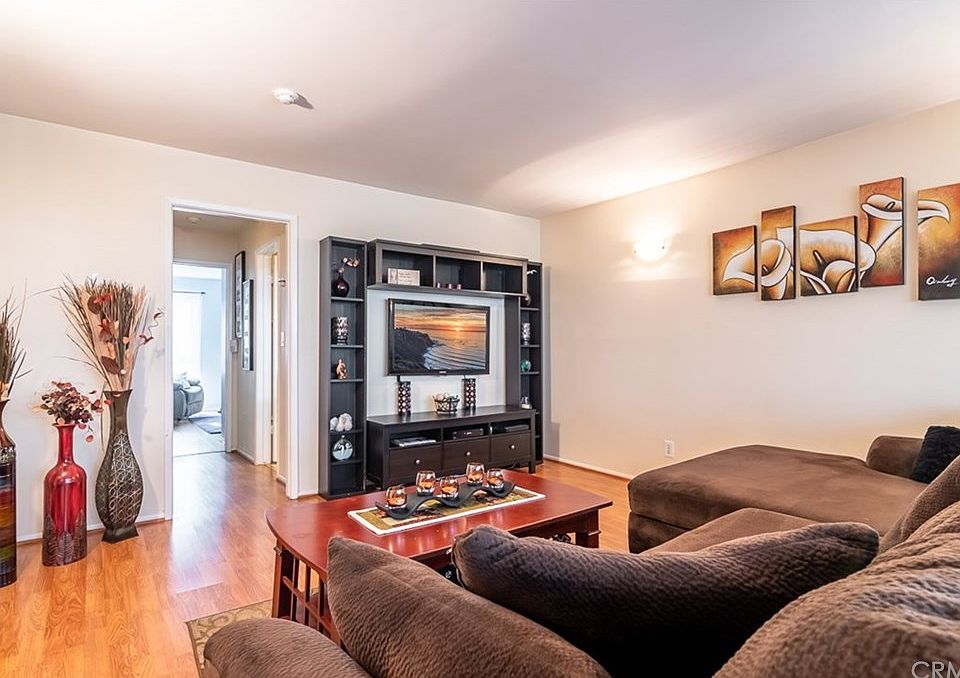 1st image of 902 Camino Real Unit 104