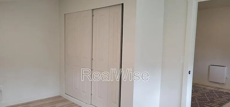 509 NW C St #5 — Photo 12