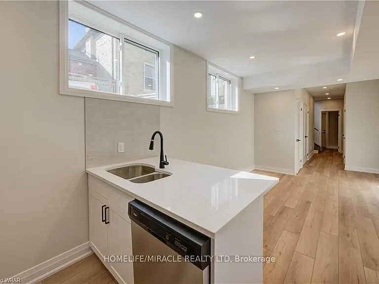 160 Weber St W #2 — Photo 5