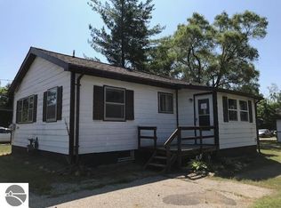 1405 Upton St, Mt Pleasant, MI 48858