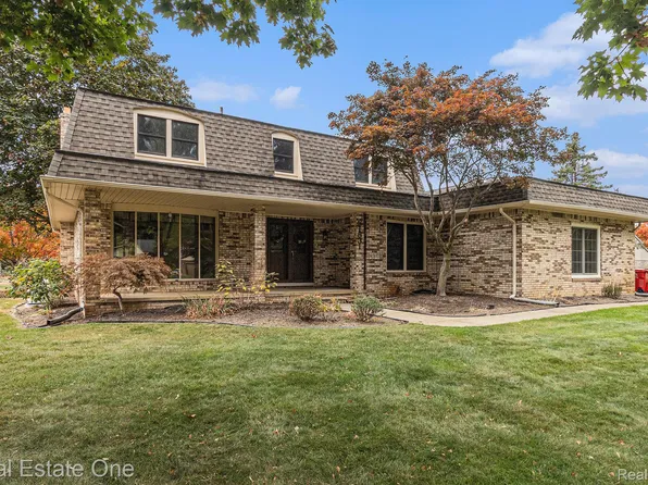 61631 Spring Circle Trl, Washington, MI 48094