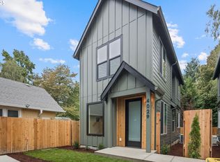 4029 SE Tibbetts St, Portland, OR 97202