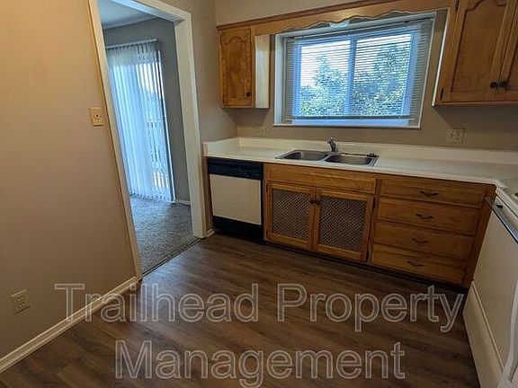 5th image of 5880 W 58th St APT 201