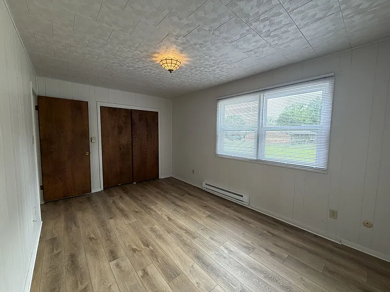 207 Martin Ct — Photo 11