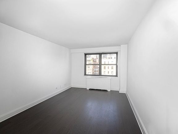 5th image of 132 E 35th St #12B