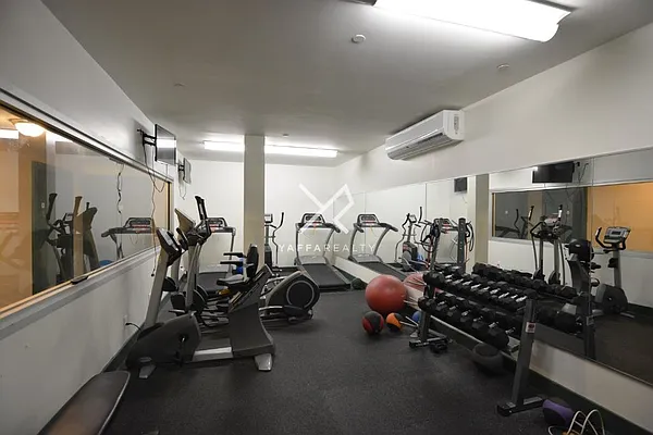 Rented by Yaffa Realty LLC | media 55