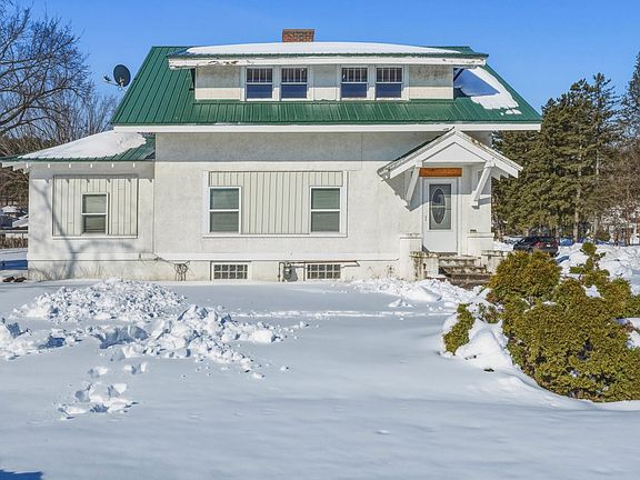 3rd image of 35635 5th St