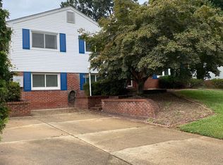 5404 Clifton St, Springfield, VA 22151