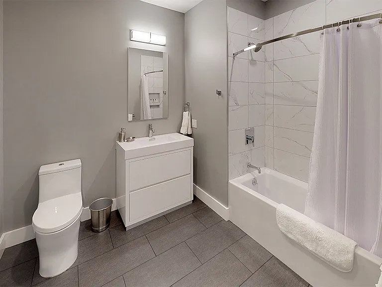 Grand Street Lofts — Photo 11