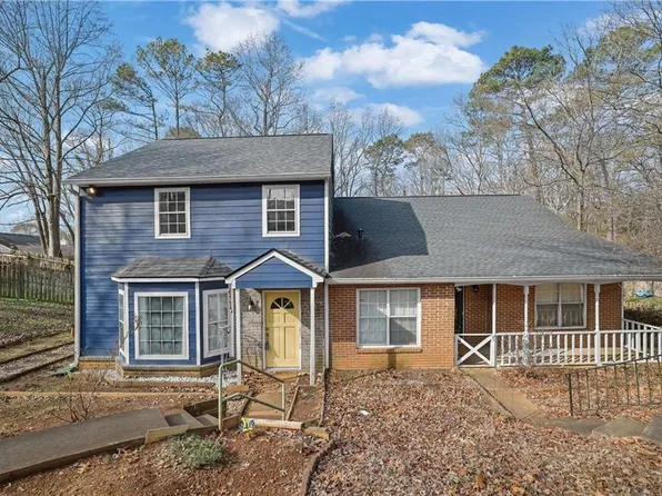 5073 Farm Valley Dr NE, Woodstock, GA 30188