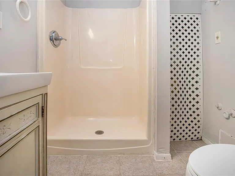 802 Buttonwood Dr — Photo 31