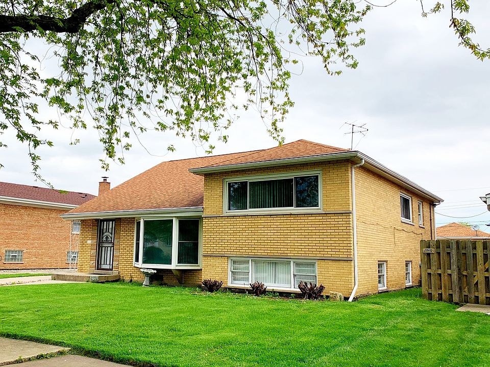 1st image of 5208 W 105th Pl
