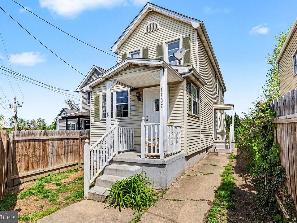1st image of 1707 Harman Ave
