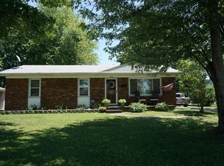 7761 Stuart Ave, Louisville, KY 40258