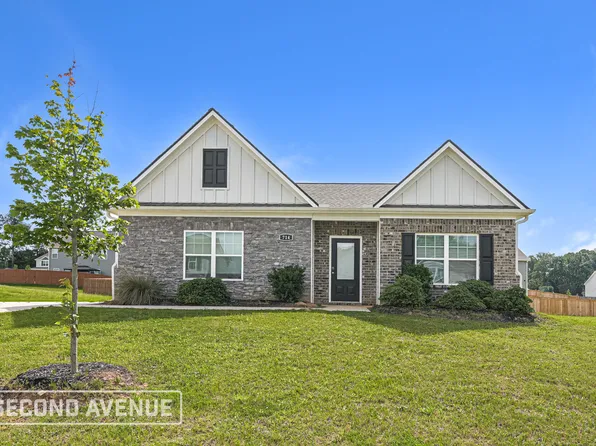 714 Woody Dr, Monroe, GA 30655