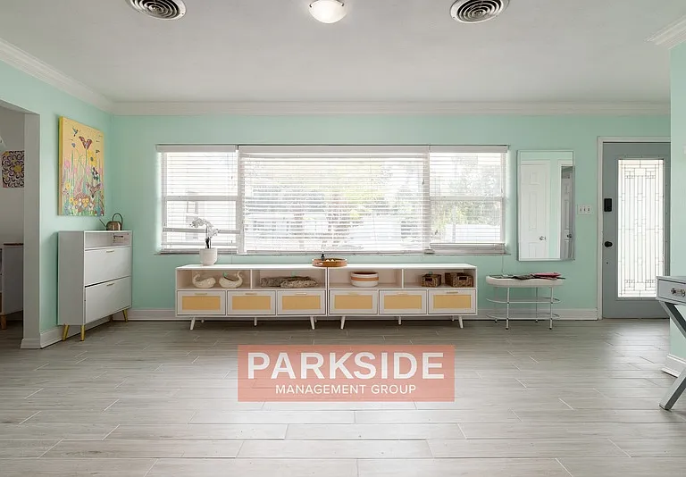1116 Berwyn Rd — Photo 8