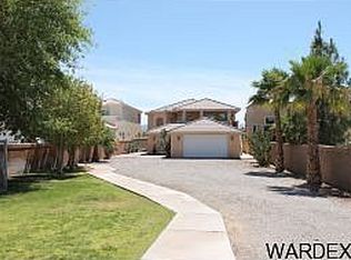 1058 E Dike Rd, Mohave Valley, AZ 86440
