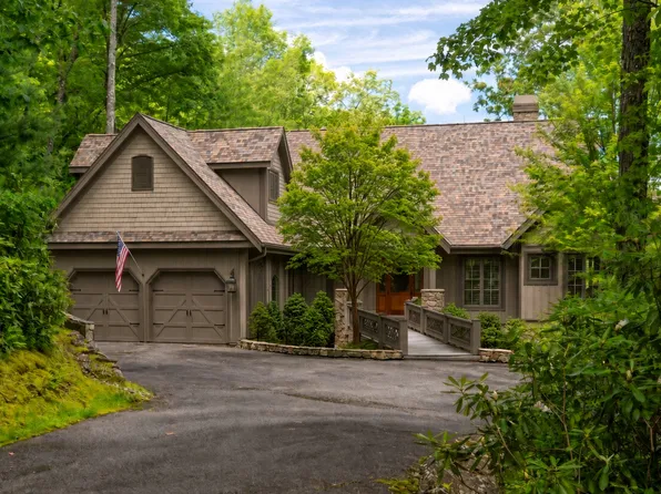 150 Old Hunters Run, Cashiers, NC 28717