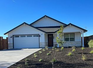 163 Ursuline Rd, Santa Rosa, CA 95403