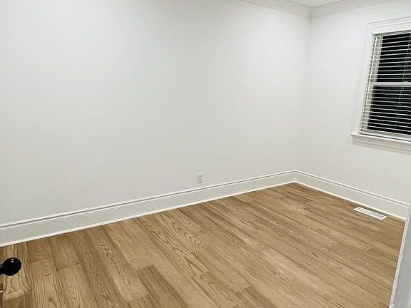 3rd image of 59 Marysfield Dr