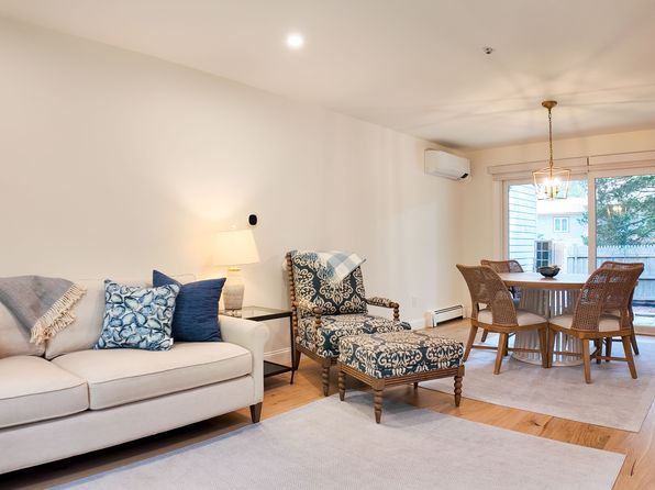 (undisclosed Address)