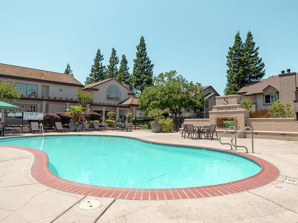 1st image of 5051 El Don Dr APT 101