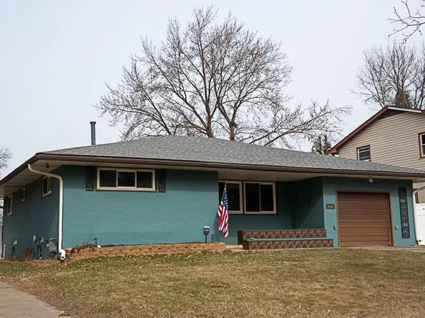 4146 Reservoir Blvd, Minneapolis, MN 55421