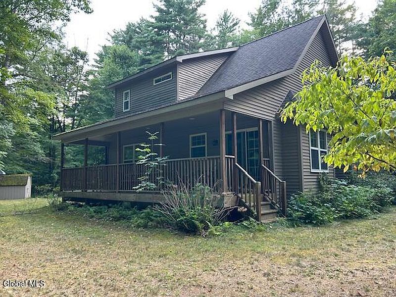 2nd image of 40 Finkle Farm Road