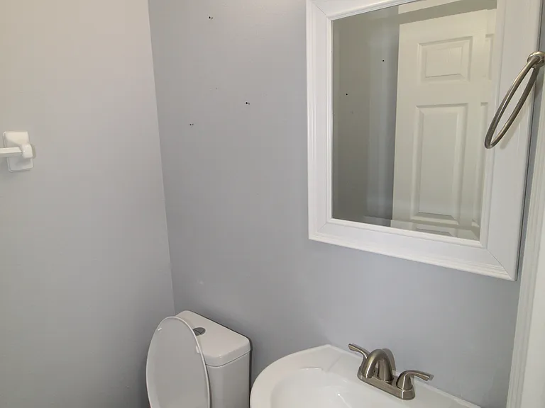 6031 Bay Valley Ct — Photo 7