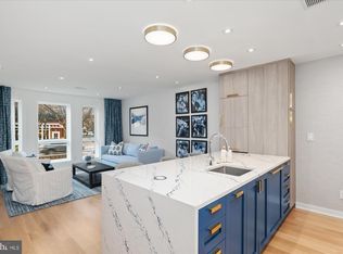 7313 Woodmont Ave #R, Bethesda, MD
