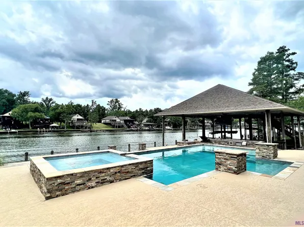 21141 Waterfront East Dr, Maurepas, LA 70449