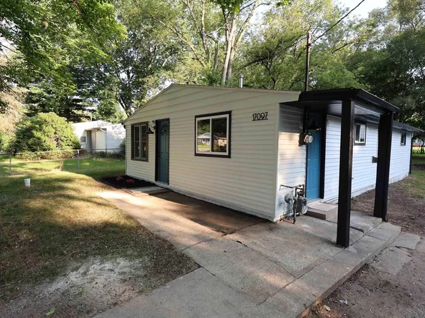 17097 Ruthie Ave, South Bend, IN 46635