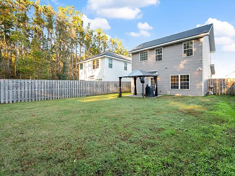 158 Hamlet Ct — Photo 10