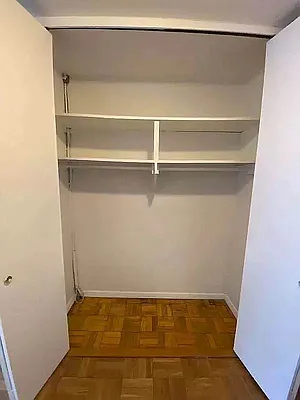 Rented by Bond New York | media 4