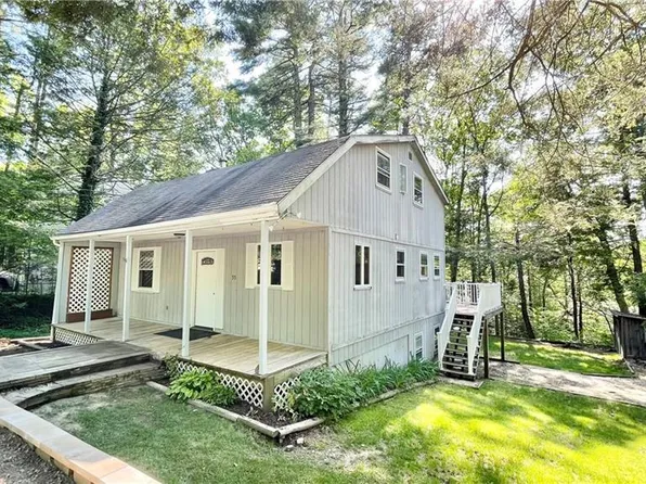 33 Oak Drive, Woodstock, CT 06282