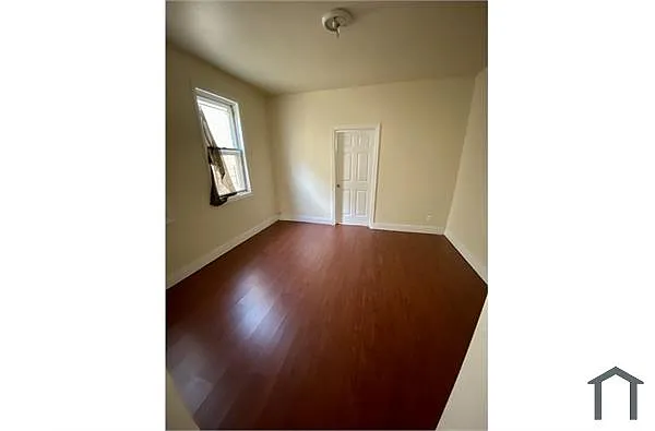 Building Photo - 532 Vanderbilt Ave #1
