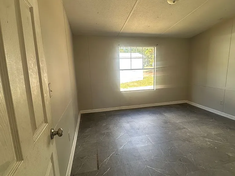 203 Wadley Dr — Photo 6