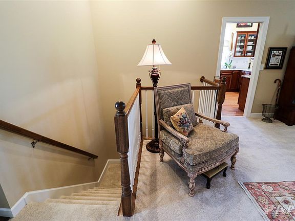 5th image of 7633 N Walnutbend Dr #32