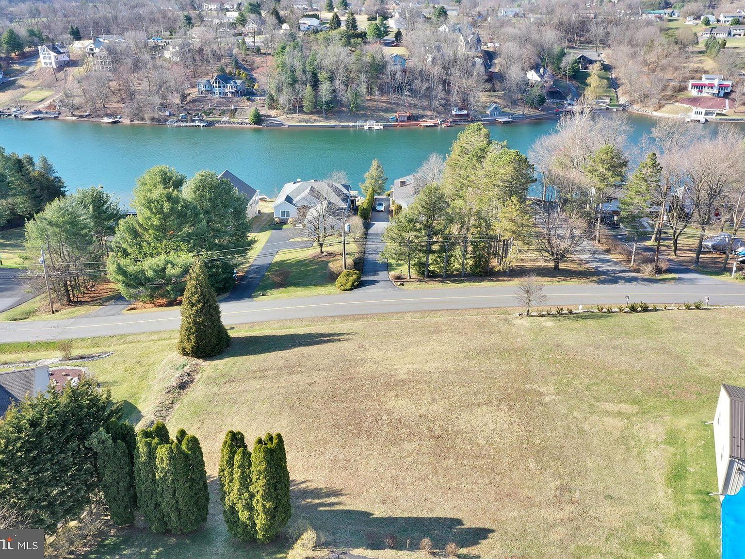 703 Wynonah Dr, Auburn, PA 17922 Zillow