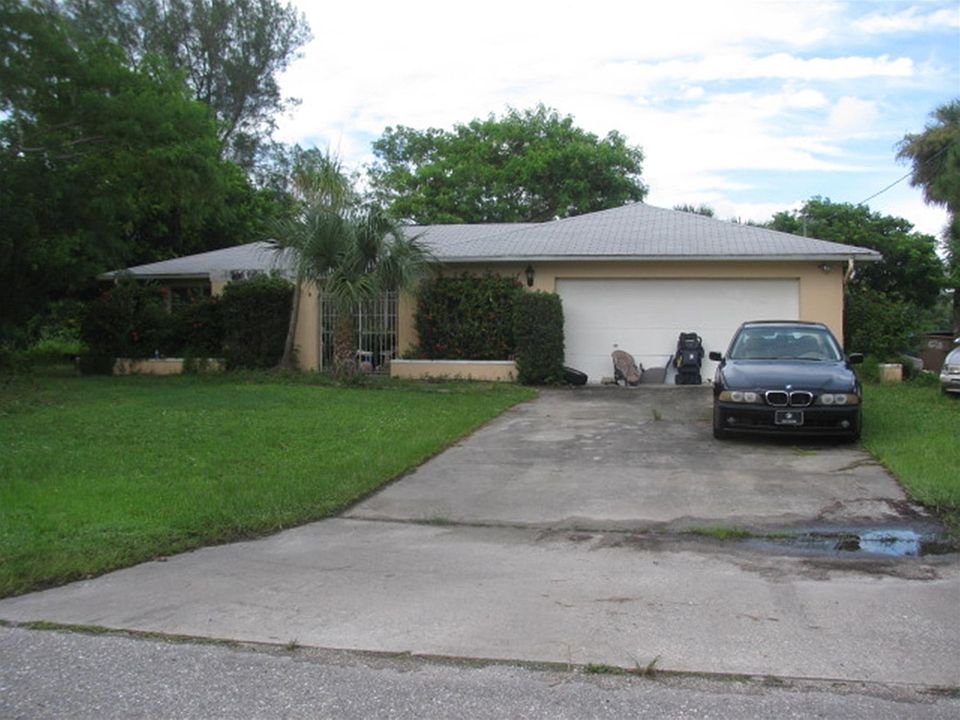1st image of 2355 Coral Point Dr