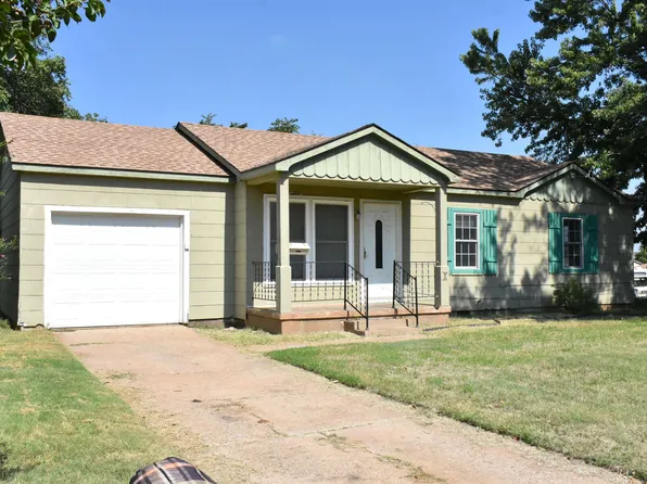 702 S Sunset Dr, Alva, OK 73717