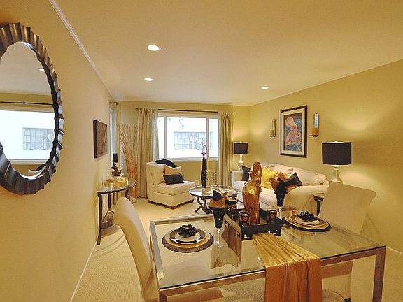 4th image of 2077 Jackson St APT 305