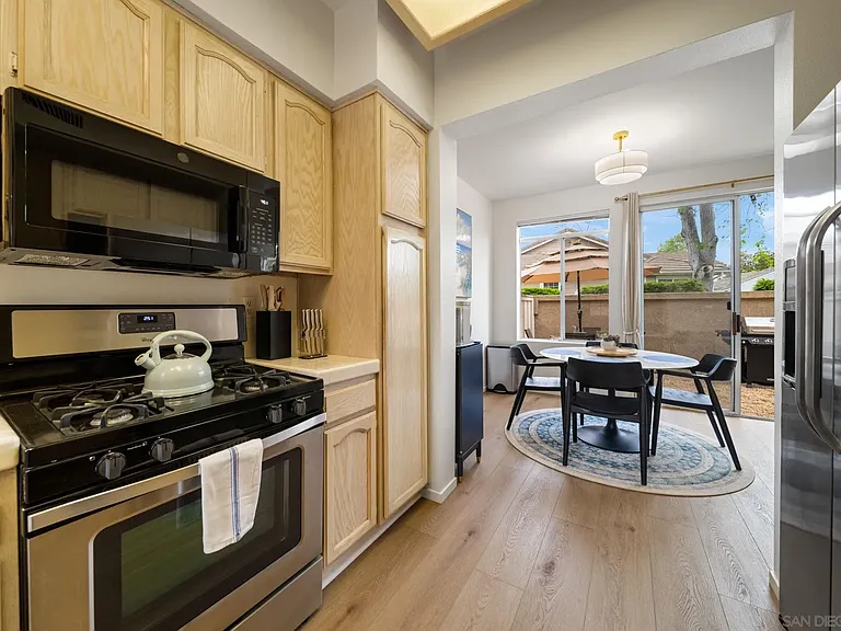 3876 Creststone Pl — Photo 15