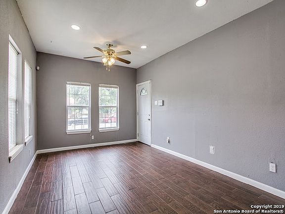 4th image of 1238 Florida St