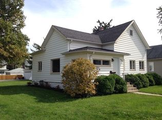 1300 East St, Lockport, IL 60441